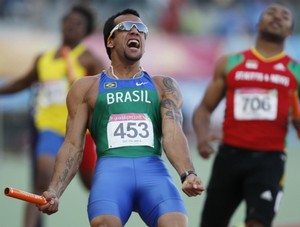 Pan atletismo revezamento 4x100m Bruno Lins (Foto: AP)