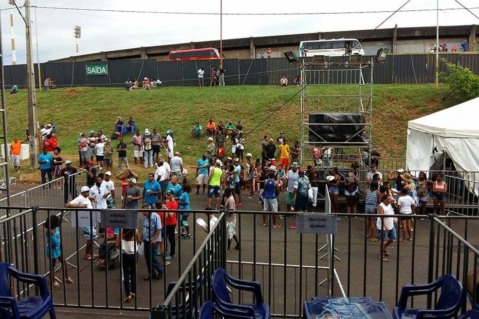 Última edição da festa foi em 2016 na Avenida José Roberto Migliorini no Bairro Santa Mônica   (Foto: Caroline Aleixo/ G1)