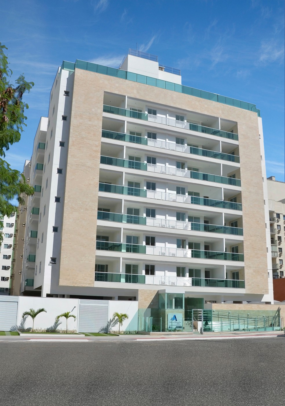 O Edifício Antônio Gonçalves está próximo a shoppings, faculdades, farmácias, padarias, entre outros serviços importantes — Foto: Divulgação/Proeng