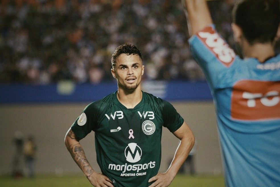 O futuro de Michael ainda é incerto — Foto: Rosiron Rodrigues / Goiás E.C.