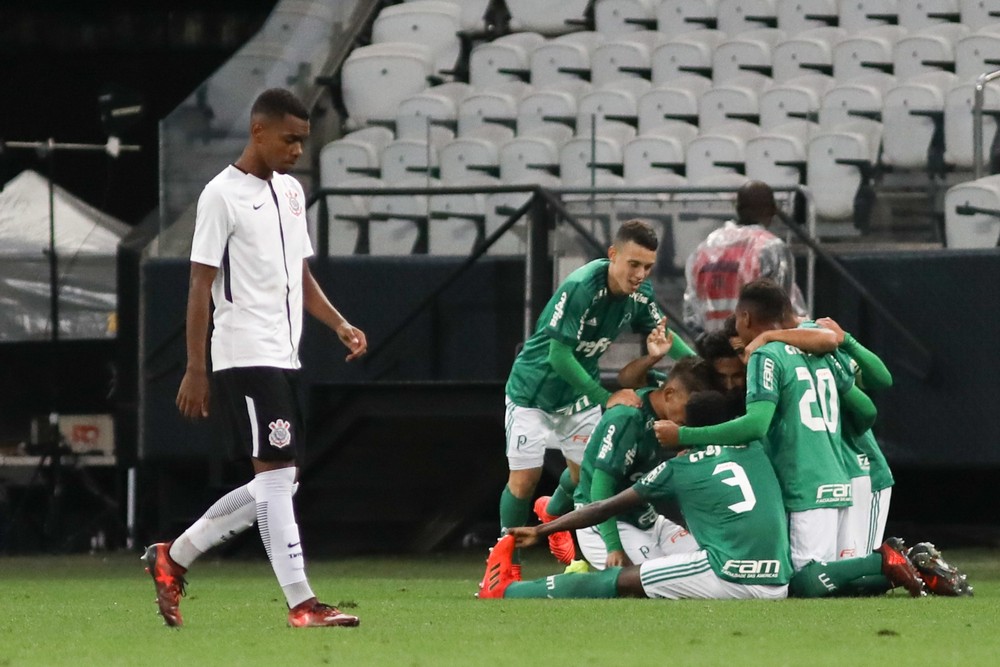 Palmeiras e Corinthians decidem Copa do Brasil sub-17 de olho na garotada para Copa SP