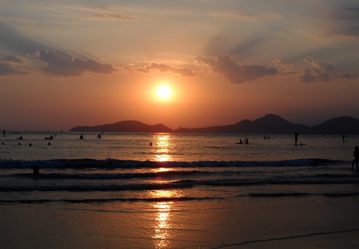 Horário de Verão começa domingo (15); adiante o seu ...