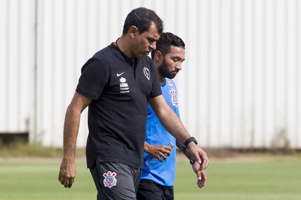 Com gols e assistências, Clayson se destaca no Corinthians e ganha moral com Carille