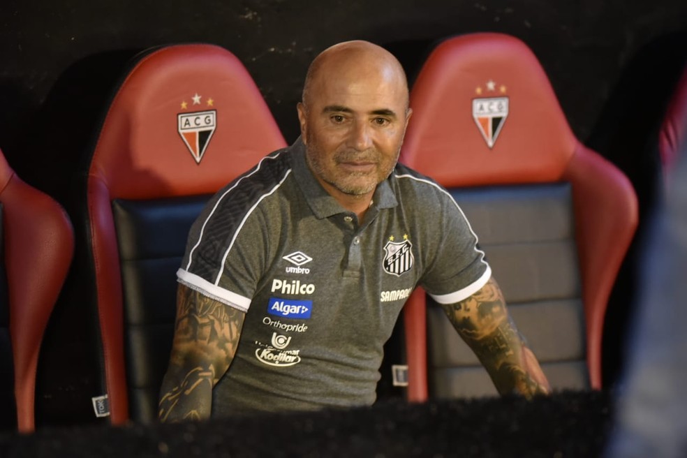 Jorge Sampaoli comentou sobre o interesse em Ricardo Oliveira — Foto: Ivan Storti/Santos FC