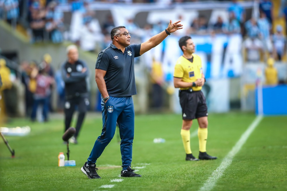 Roger Machado, técnico do Grêmio — Foto: Lucas Uebel/Grêmio