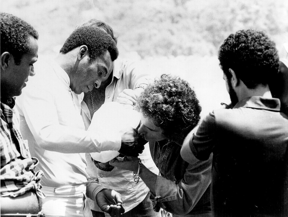 Pelé e Roberto Carlos em 'Roberto Carlos Especial' — Foto: Acervo Grupo Globo