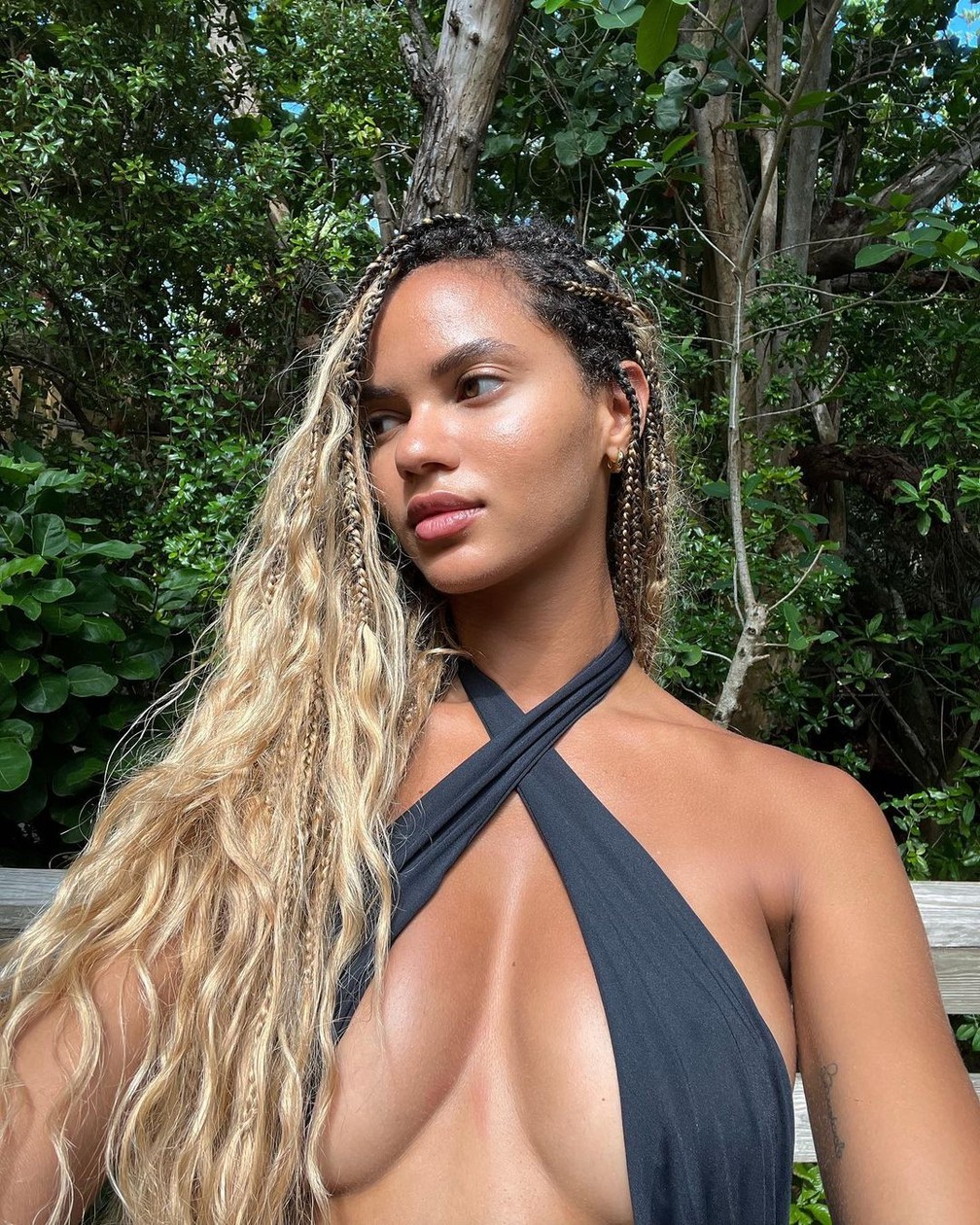 Juliana Nalú, modelo brasileira que assumiu romance com Kanye West — Foto: Reprodução/Instagram/Juliana Nalú