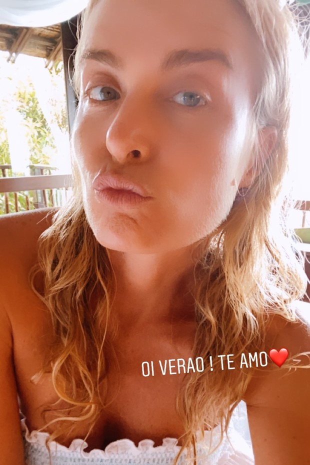 Angélica mostra o bronzeado em dia (Foto: Reprodução/Instagram)