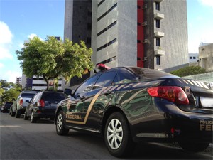 PF fez buscas em bairros de João Pessoa (Foto: Walter Paparazzo/G1)