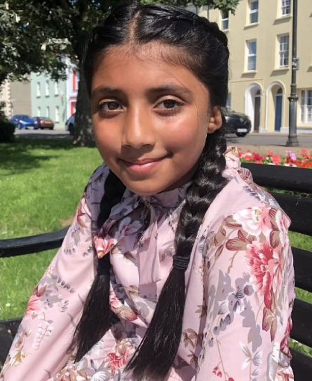 A pequena Radiyah, 10 anos, será a primeira no Reino Unido a receber orelha criada com técnica de 