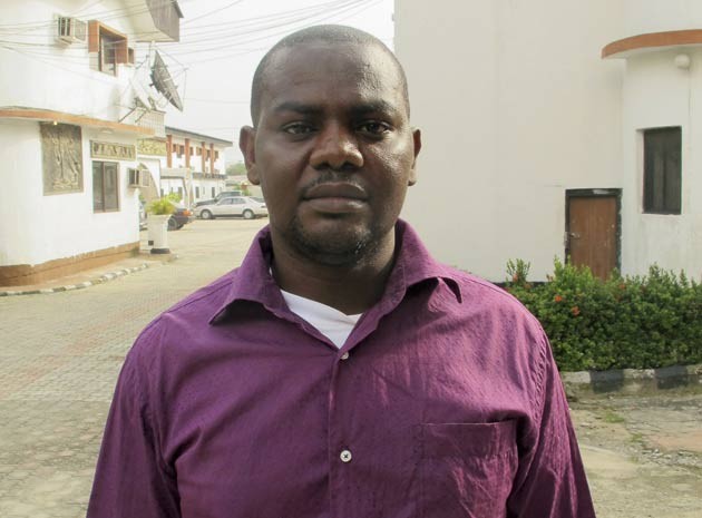 Harrison Okene sobreviveu dentro de navio por mais de 60 horas; "peixes comiam o meu corpo. Era um terror". (Foto: Reuters)