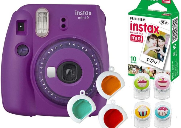 Câmera Instantânea Instax Mini 9 com 3 Filtros Coloridos + Pack 10 Fotos + 4 Clips Magnéticos Coloridos para Fixar Fotos, Fujifilm (Foto: Reprodução/ Amazon)