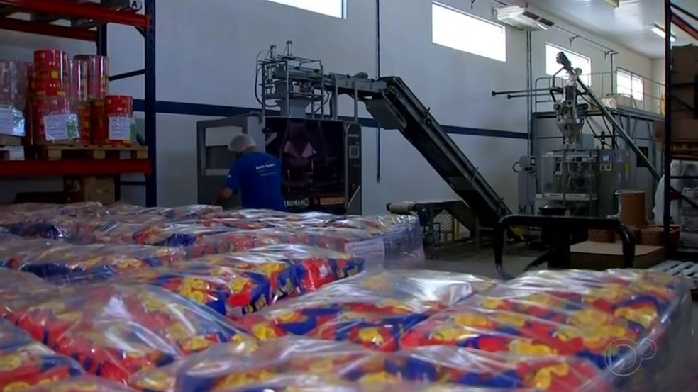 Setor industrial prevê crescimento na produção até o fim do ano — Foto: Reprodução/TV TEM