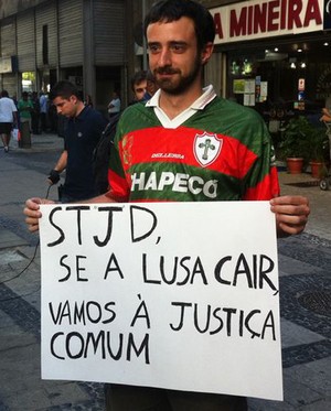 juliano portuguesa STJD julgamento (Foto: Thales Soares)