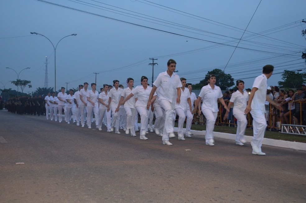Desfile militar pelo 7 de Setembro em Porto Velho (Foto: Toni Francis/G1)