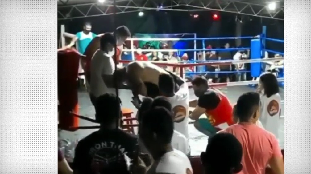 Lutador morre após passar mal durante luta — Foto: Reprodução 