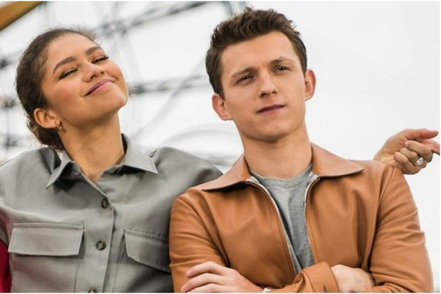 Zendaya e Tom Holland durante a divulgação do filme "Homem-Aranha: Longe de Casa" em 2019 (Foto: Instagram/@tomholland2013)