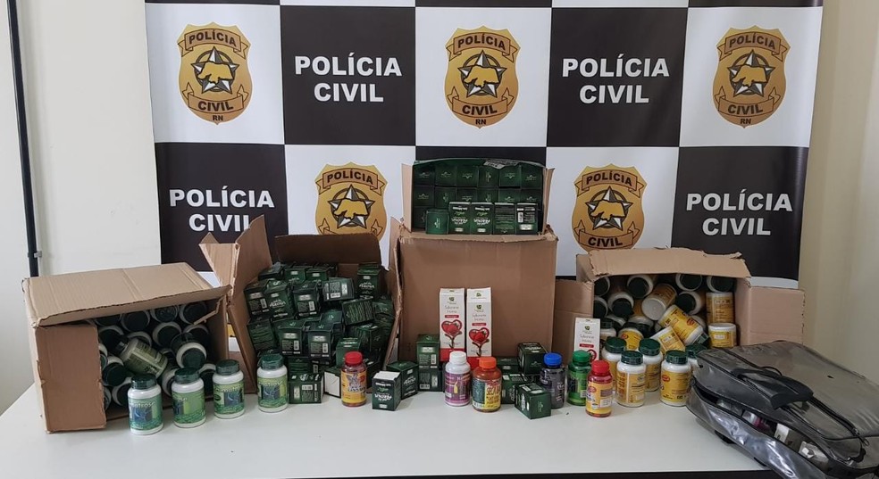 Polícia Civil apreende mais de 500 medicamentos em venda irregular em Parnamirim — Foto: Cedida