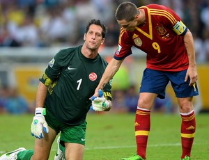 Fernando Torres Mickael Roche, Espanha x Taiti (Foto: Getty Images)