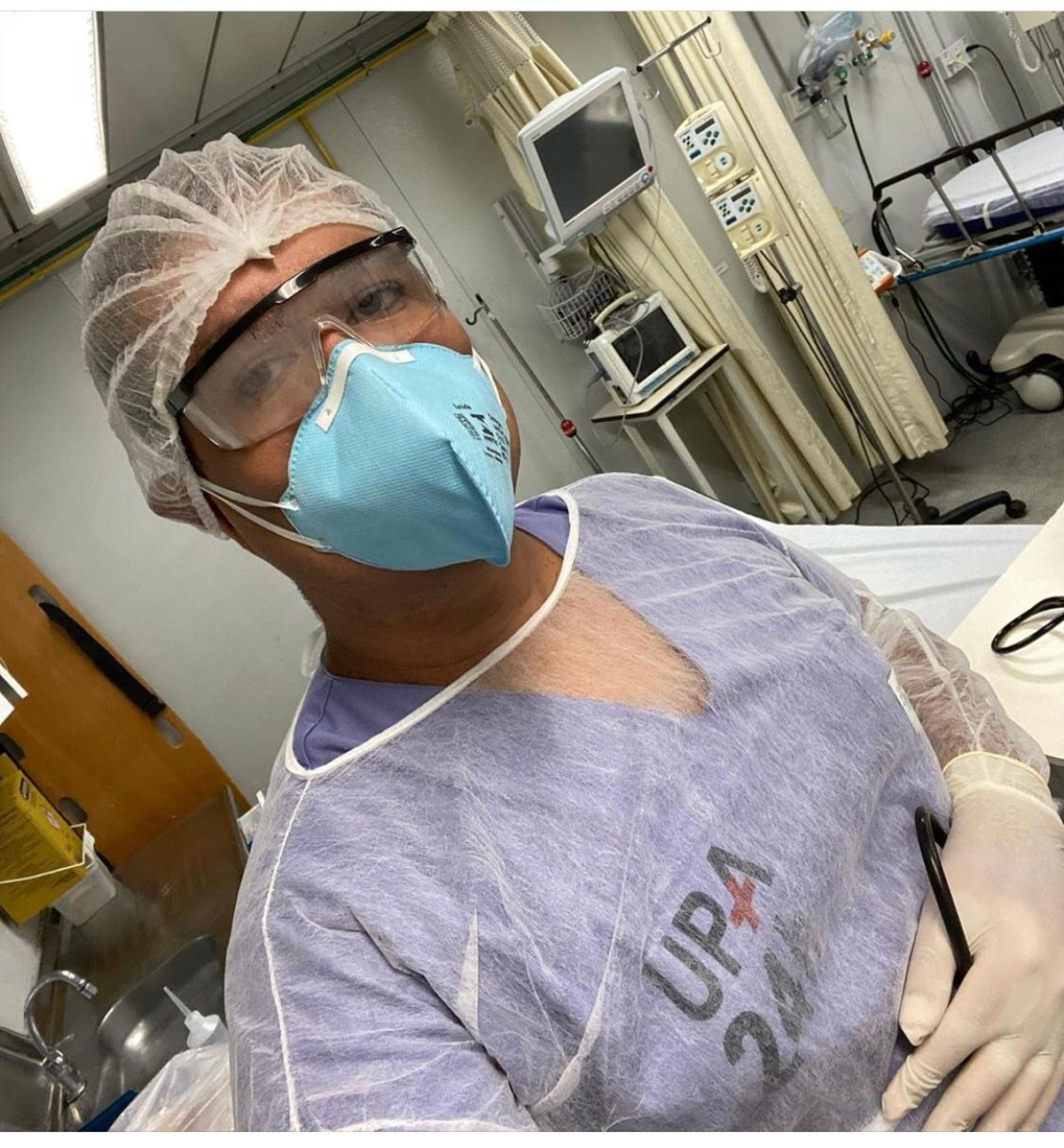 ‘Meus pacientes precisam de mim’, disse médico internado por Covid-19 antes de morrer