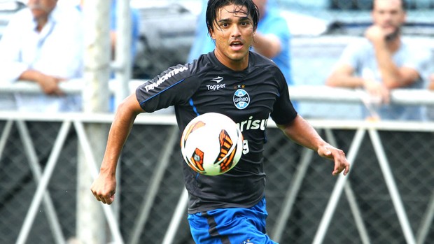 Comentaristas aprovam Moreno no Fla e alertam: Vai bloquear Hernane