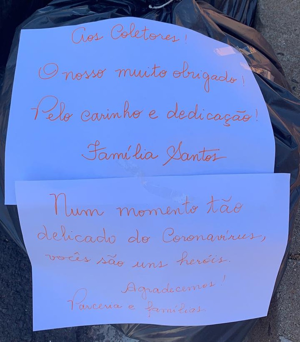 Mensagens de apoio e agradecimento foram fixadas nos sacos de lixo em Marília — Foto: Prefeitura de Marília/Divulgação