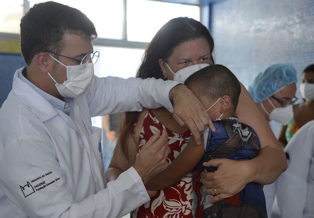 Criança sendo vacinada (Foto: TOMAZ SILVA/AGÊNCIA BRASIL)