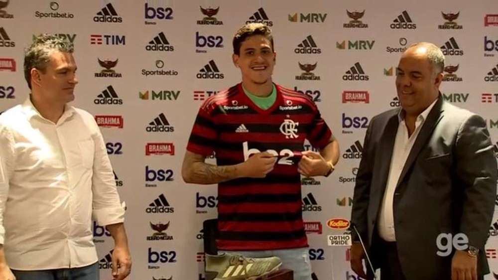 Apresentado no Flamengo, Pedro avisa que comemorará gols ...