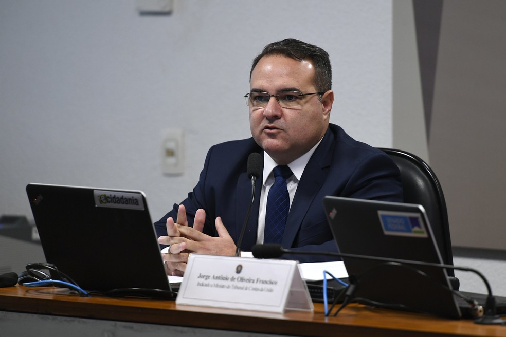 Jorge Oliveira durante sabatina do Senado que a analisou a indicação ao TCU — Foto: Edilson Rodrigues/Agência Senado