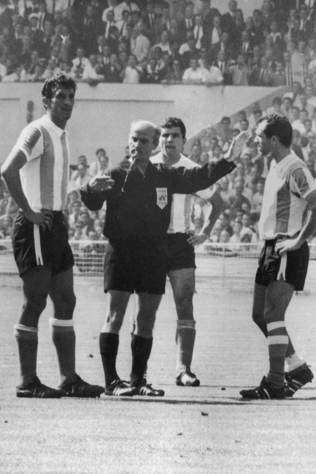 Expulsão Inglaterra x Argentina 1966 (Foto: Getty Images)