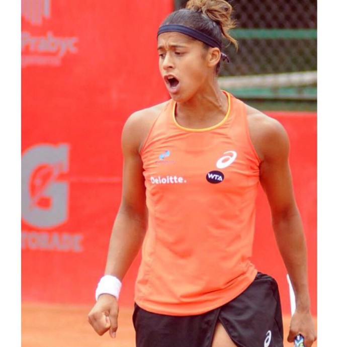 tênis Teliana Pereira (Foto: Reprodução / Instagram)
