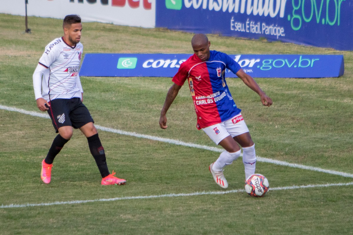 Federação altera data de Athletico x Paraná, pelas quartas de final do