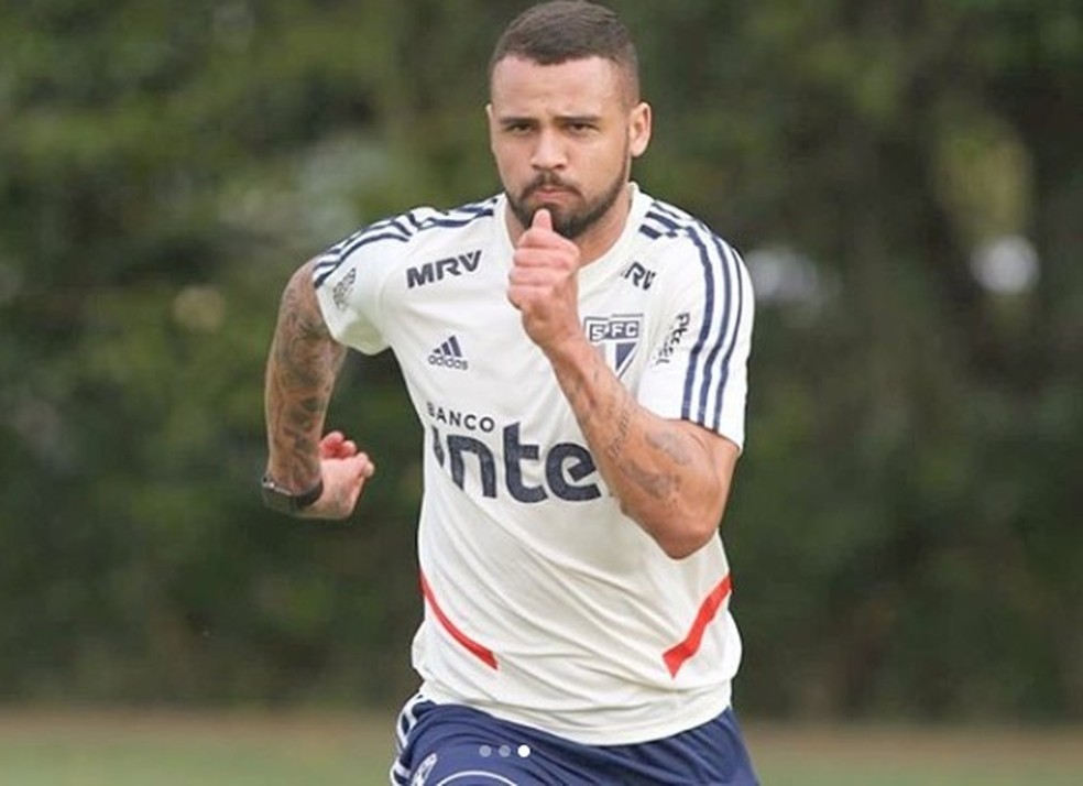 [COMENTE]: Você aceitaria o zagueiro Lucão mais amadurecido em um futuro no São Paulo