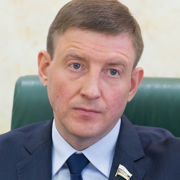 Representante do Parlamento de Moscou, Andrei Turchak (Foto: Council.gov.ru/Wikimedia Commons)