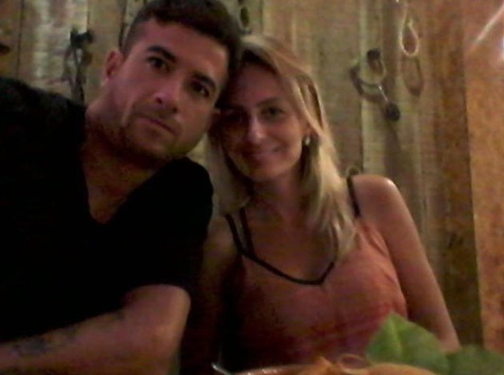 João Paulo Azevedo ao lado da ex-namorada Carol Braga, vítima de violência — Foto: Reprodução/redes sociais