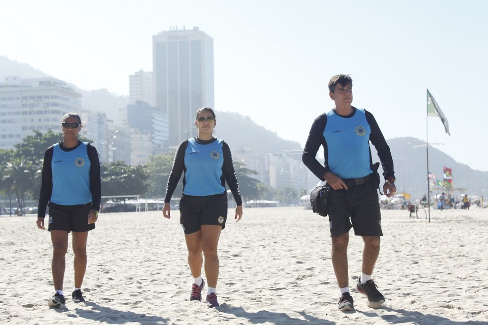 Agentes circulam por praias do Rio nesta sexta-feira (1°), primeiro dia da Operação Verão 2020 — Foto: Divulgação / Seop