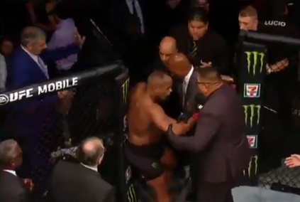 Daniel Cormier UFC 214