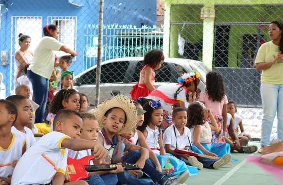 Escola na Bahia aposta há mais de 30 anos em educação antirracista na construção de uma nova geração de cidadãos  — Foto: Arquivo Pessoal
