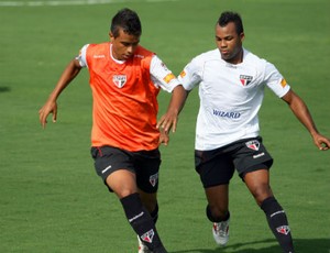 Após treinar com João Filipe, Leão vai testar Luiz Eduardo nesta terça