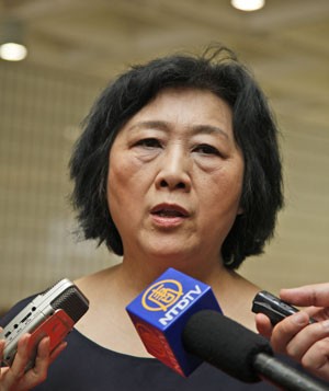 A jornalista chinesa Gao Yu em foto de junho de 2012 (Foto: Kin Cheung/AP)