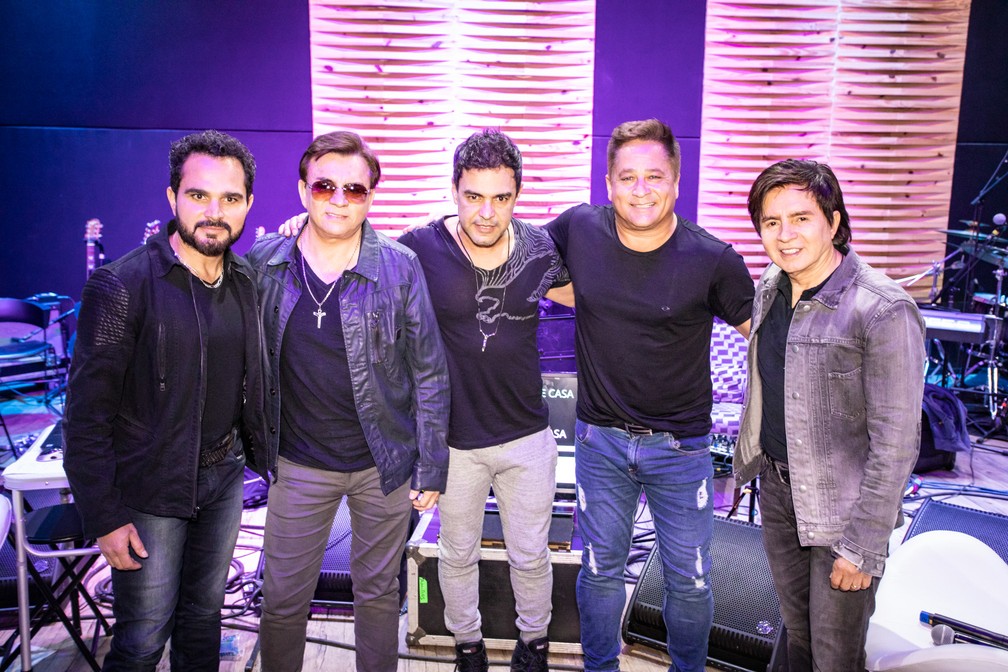 Luciano, Chitãozinho, Zezé Di Camargo, Leonardo e Xororó ensaiam para o projeto "Amigos" — Foto: Fábio Tito/G1
