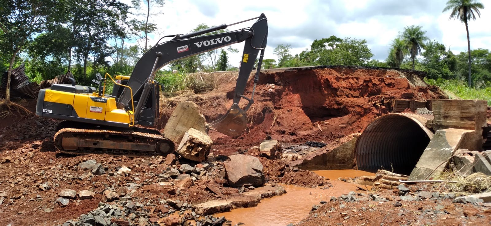 Trecho da BR-226 que desabou e matou motorista segue interditado uma semana após rompimento
