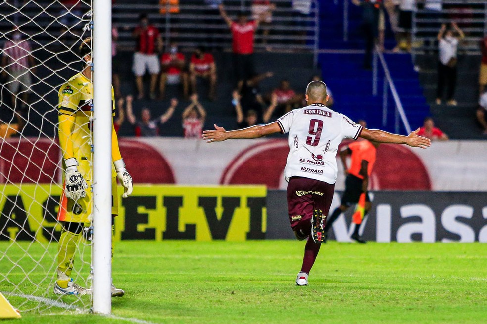Anselmo Ramon tem três gols na Copa do Nordeste — Foto: Aílton Cruz/Gazeta de Alagoas