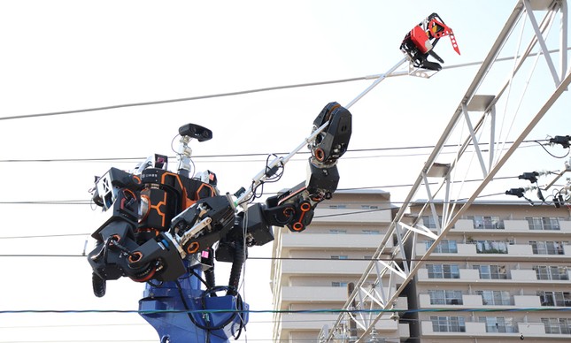 Robô tipo Transformer vai construir e consertar ferrovias no Japão