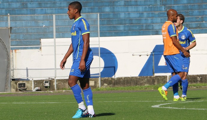 Matheus Biteco valoriza conselhos de Zé e não se vê titular: Tento ajudar