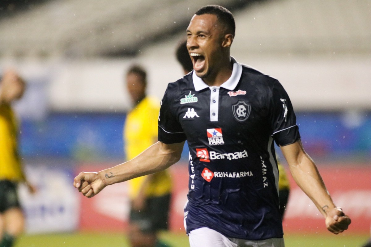 Emprestado pelo Náutico, Salatiel é herói do acesso do Remo; Timbu não  descarta negócio | náutico | ge