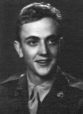 Kurt Vonnegut com o uniforme do exército dos EUA durante a Segunda Guerra Mundial (Foto: United States Army/wikimedia commons)