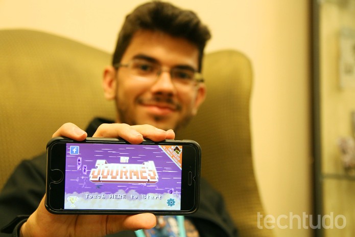 Com visual 8 bit, app viciante está gratuito na App Store (Foto: Fabrício Vitorino/TechTudo)