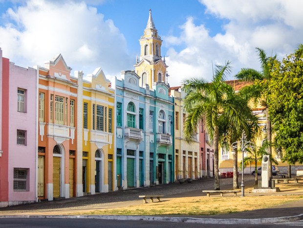 Colorful houses of Antenor Navarro Square at historic Center of Joao Pessoa - Joao Pessoa, Paraiba, Brazil (Foto: Getty Images/iStockphoto)