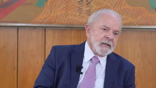 Lula diz que Forças Armadas garantiram que farão esforço por despolitização